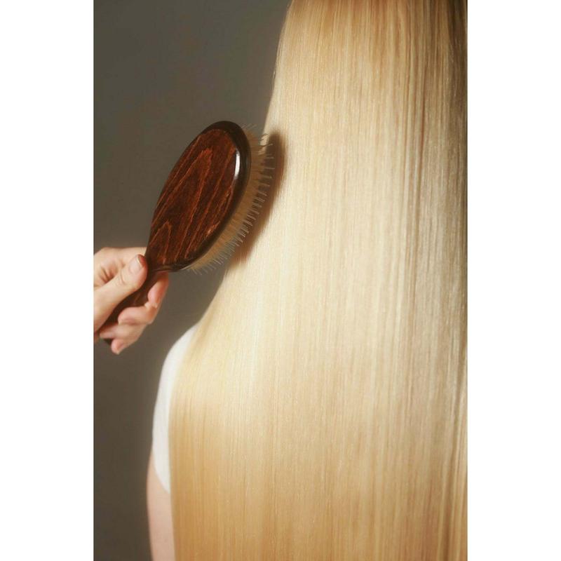 FrizzFix™ Brush
