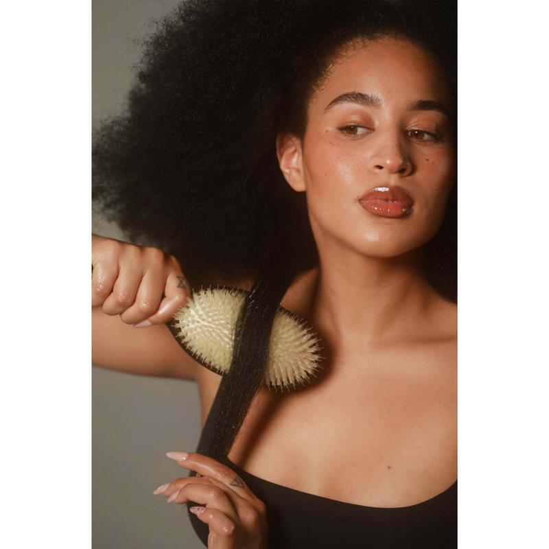 FrizzFix™ Brush